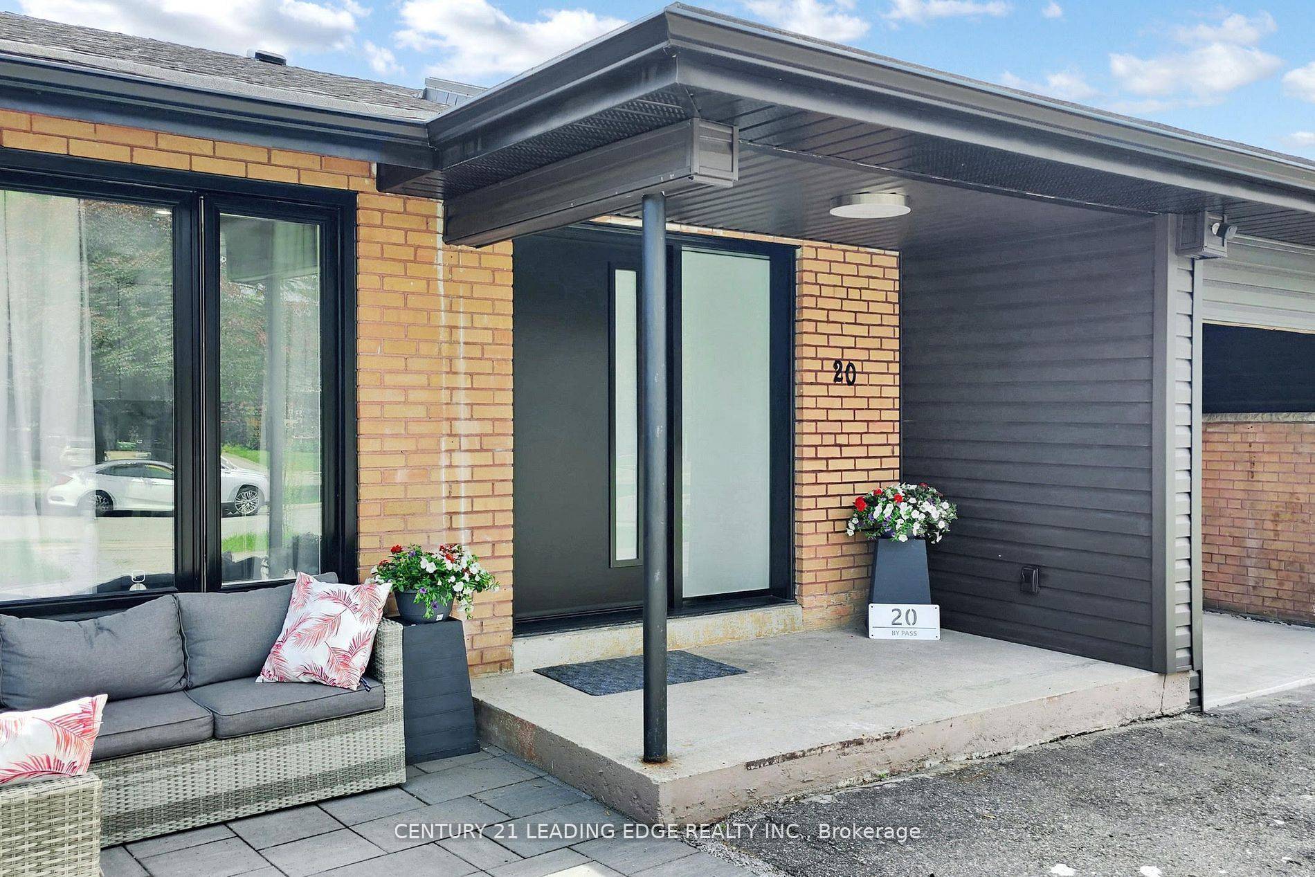 20 Bypass CT, Toronto E05, ON M1T 1L1