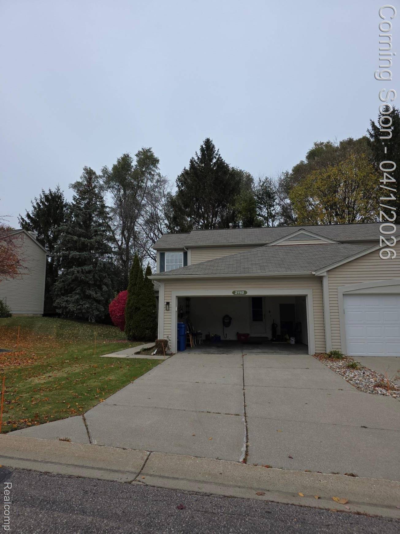 3118 Megan DR #13, Waterford Charter Township, MI 48328