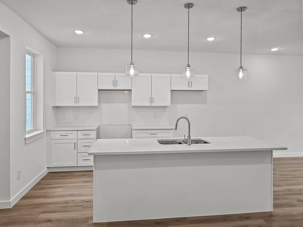 9565 Thorncrown Lane, Fort Worth, TX 76179