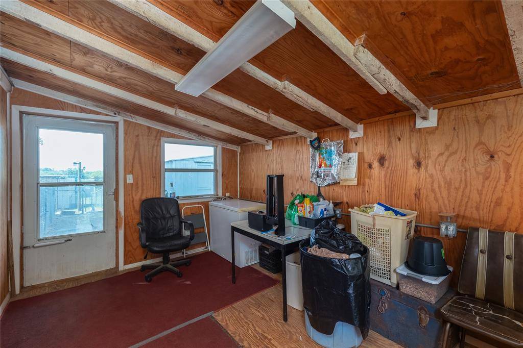 6473 W Highway 199, Springtown, TX 76082