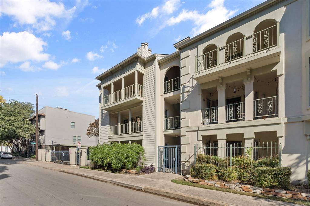 3105 San Jacinto Street #201, Dallas, TX 75204