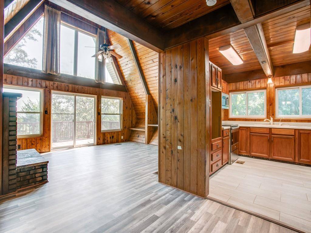 1800 Oak Country, Weatherford, TX 76085