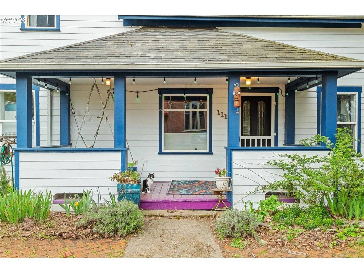 111 S 3RD ST, Independence, OR 97351