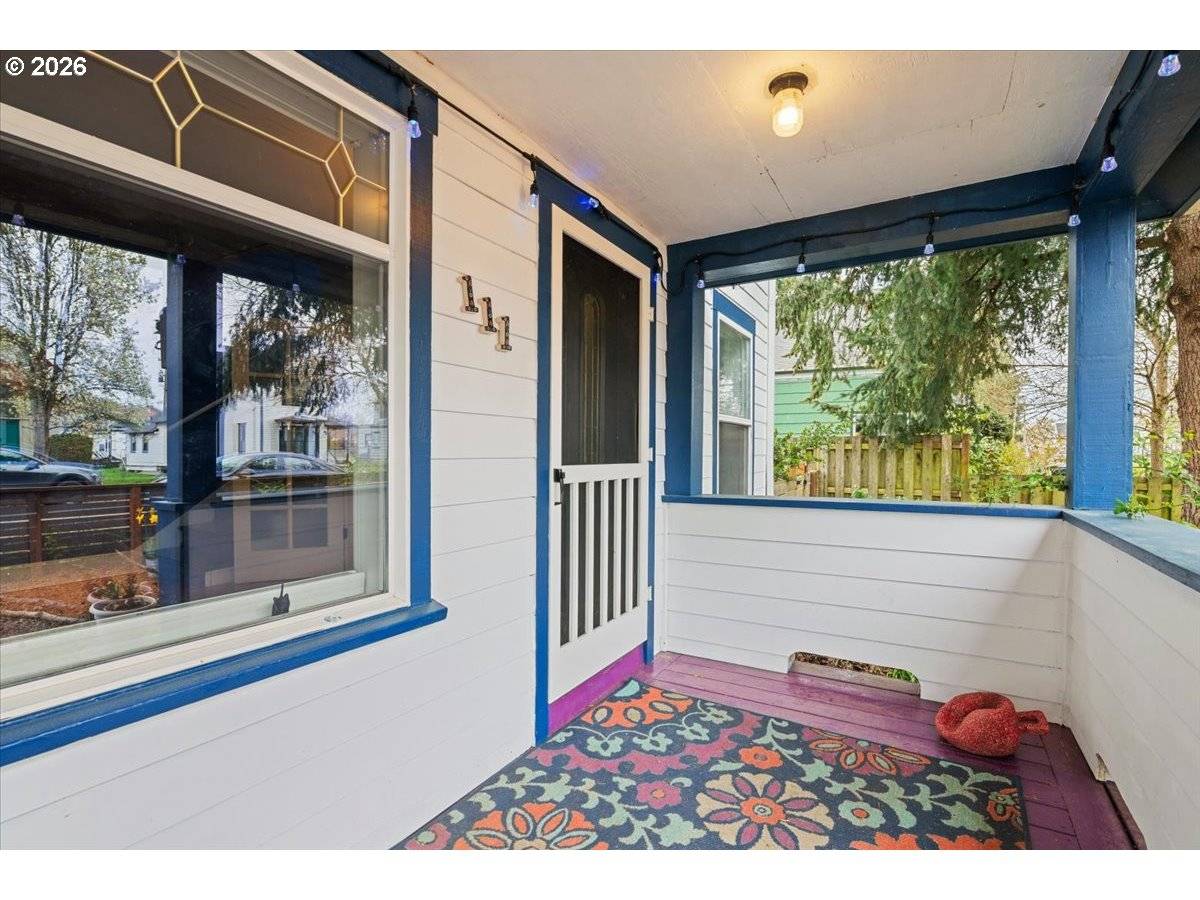 111 S 3RD ST, Independence, OR 97351