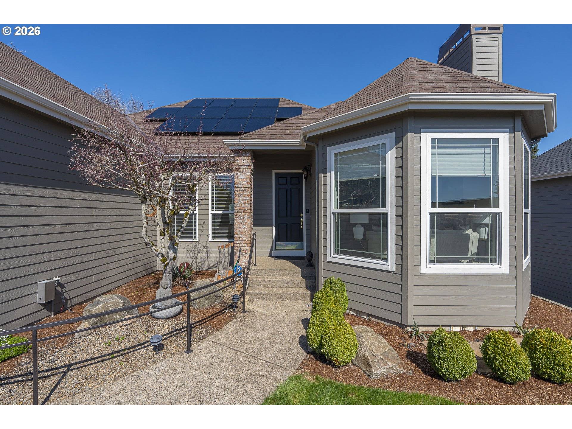 819 HAZELTINE AVE SE, Salem, OR 97306