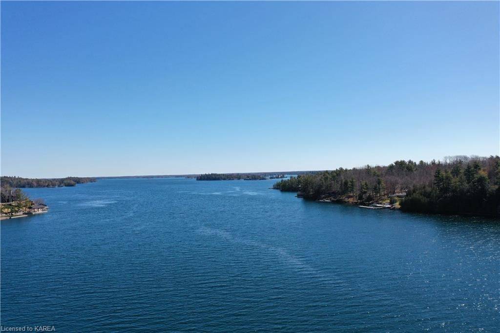C CLUB ISLAND N/A, Leeds And The Thousand Islands, ON K0E 1V0