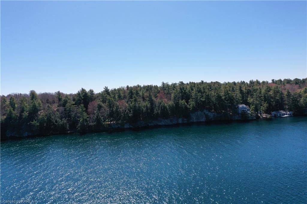 C CLUB ISLAND N/A, Leeds And The Thousand Islands, ON K0E 1V0