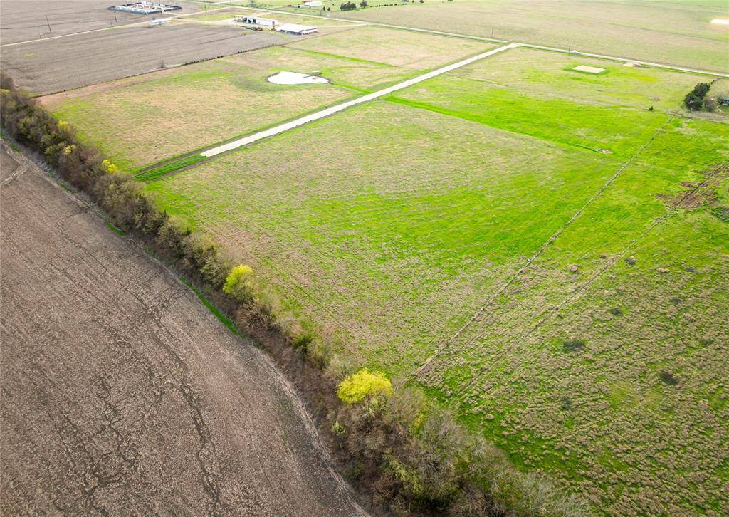 Lot 8 Farm Rd 196, Blossom, TX 75416