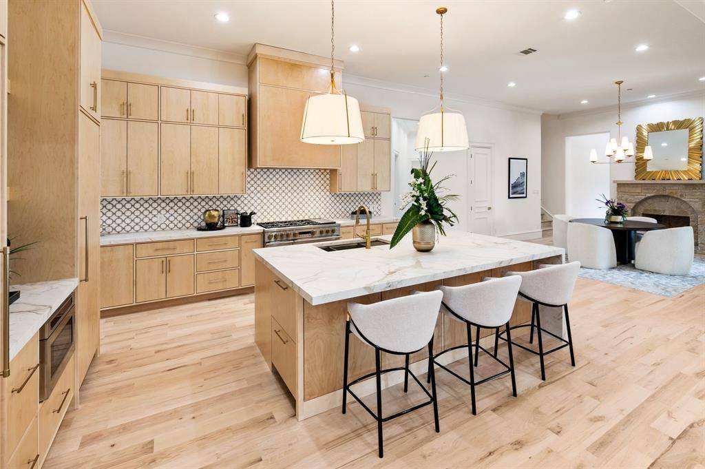 1802 Shady Grove Court, Westlake, TX 76262