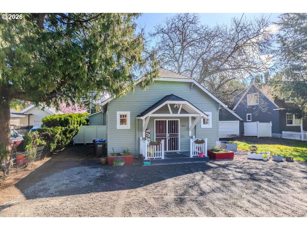 824 NW MIGNONETTE AVE, Gresham, OR 97030