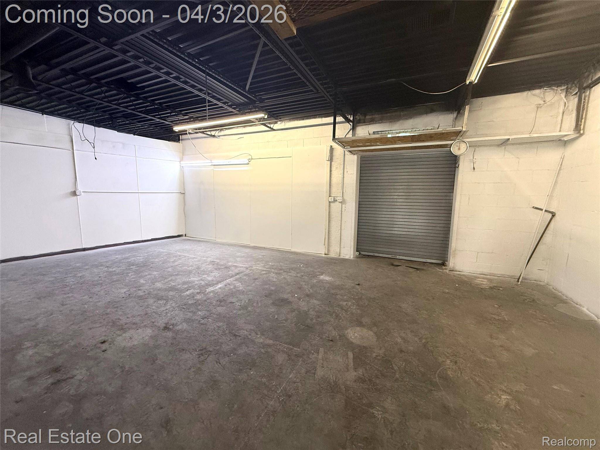 10425 W Warren AVE, Dearborn, MI 48126