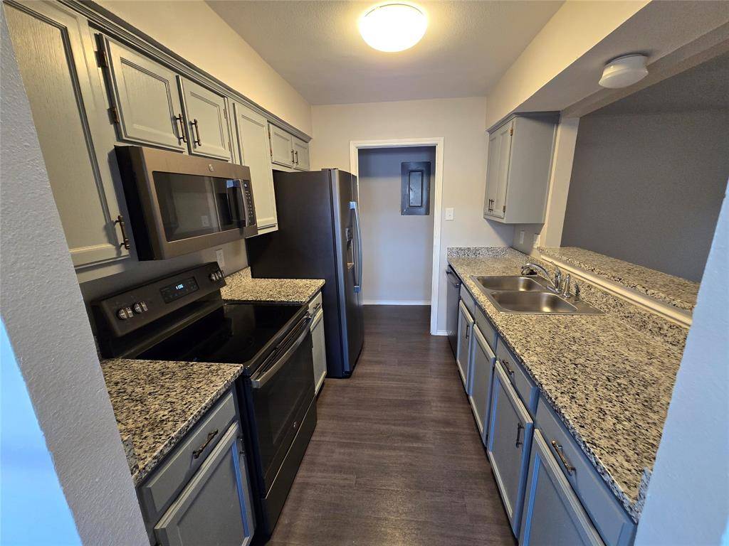 3314 Gardenview Circle, Denton, TX 76207