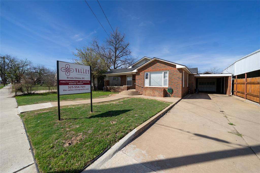 1606 Commercial, Coleman, TX 76834