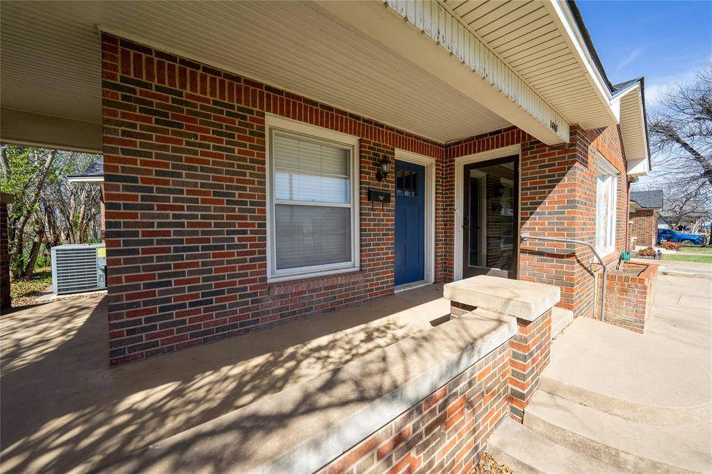 1606 Commercial, Coleman, TX 76834