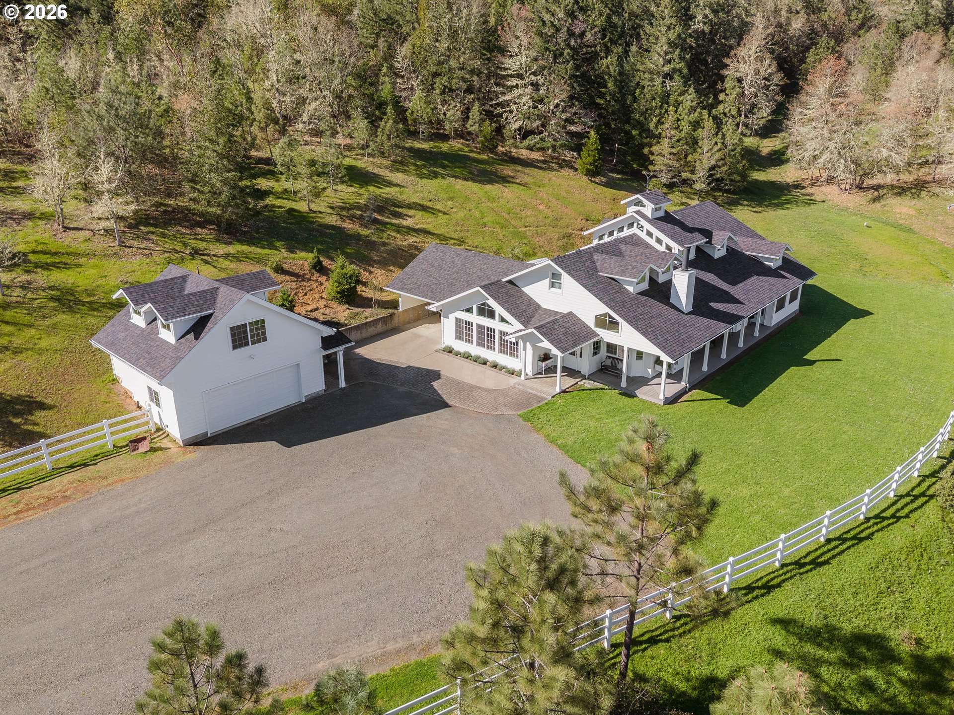 3849 COLE RD, Oakland, OR 97462