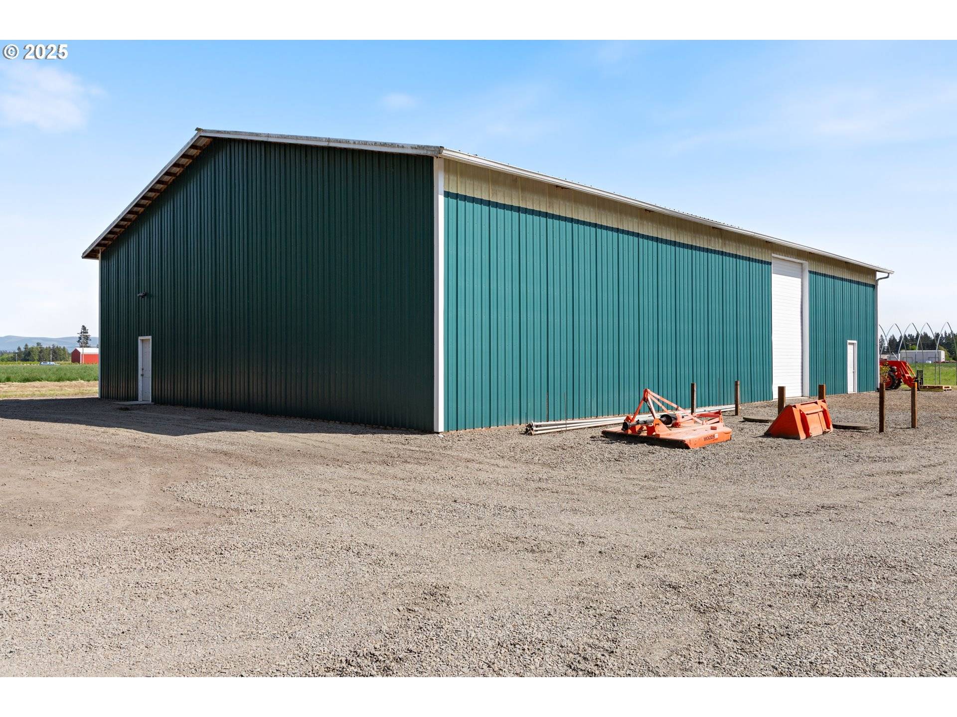 21805 Boones Ferry RD NE, Aurora, OR 97002