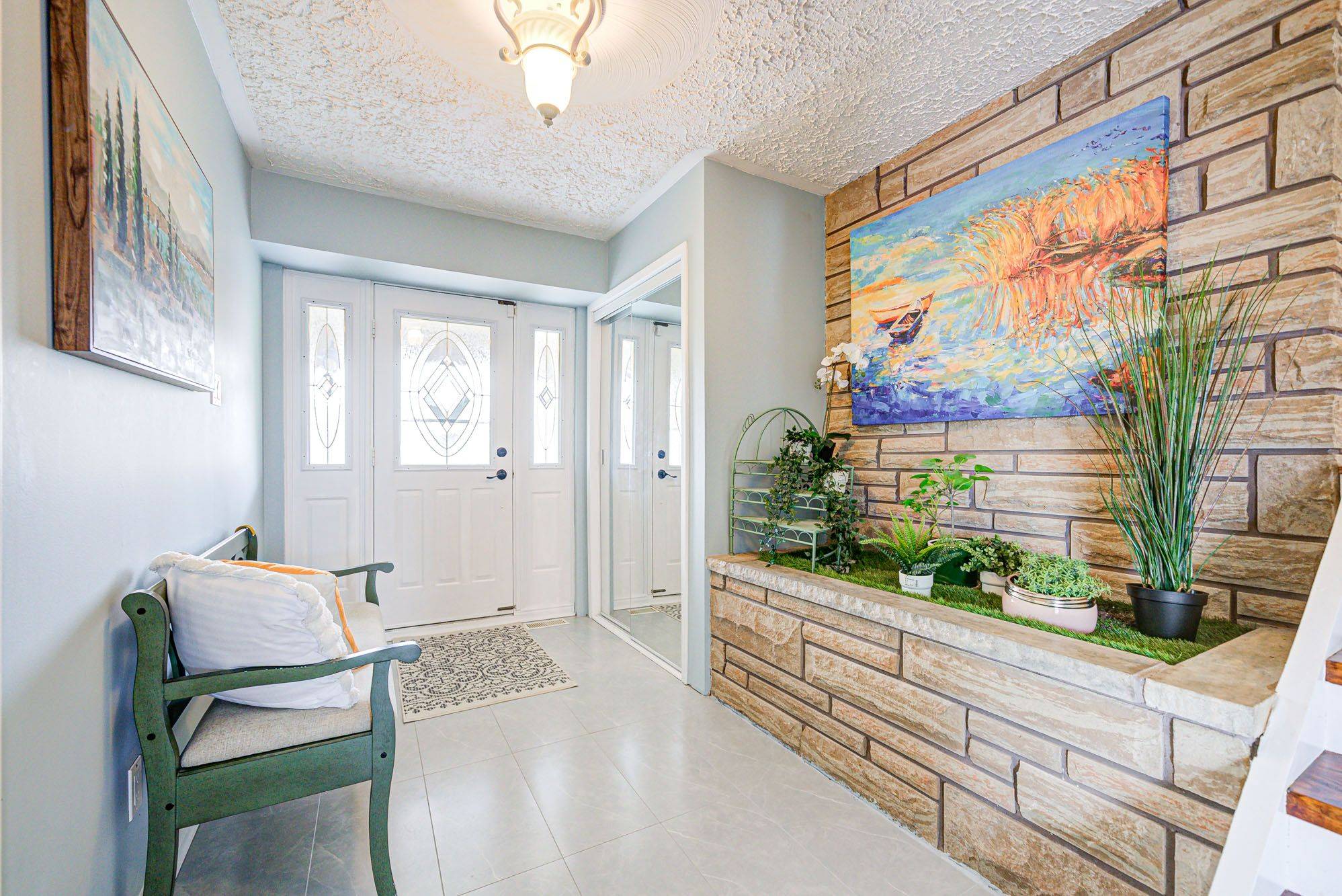 53 West Park HTS, Georgina, ON L4P 3T9