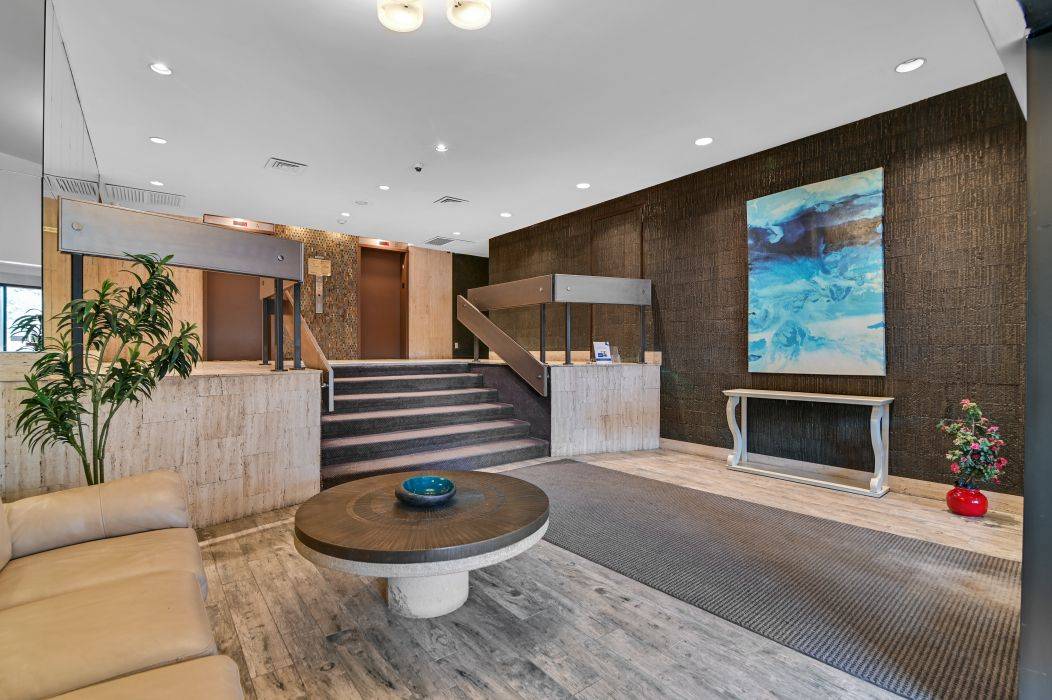 2650 Southvale CRES #505, Elmvale Acres And Area, ON K1B 4S9