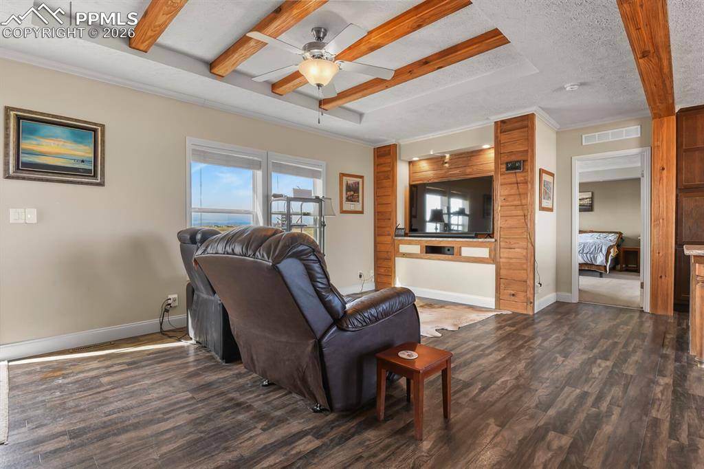 5895 Bar 10 RD, Colorado Springs, CO 80928