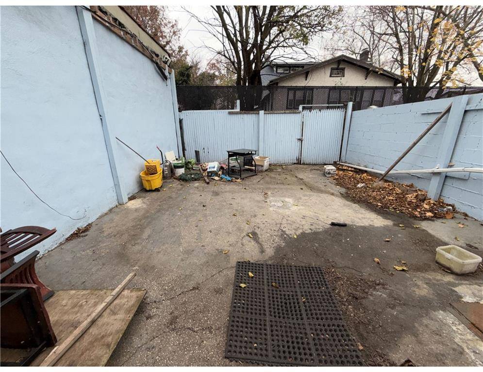 11106 Farmers BLVD, Queens, NY 11412