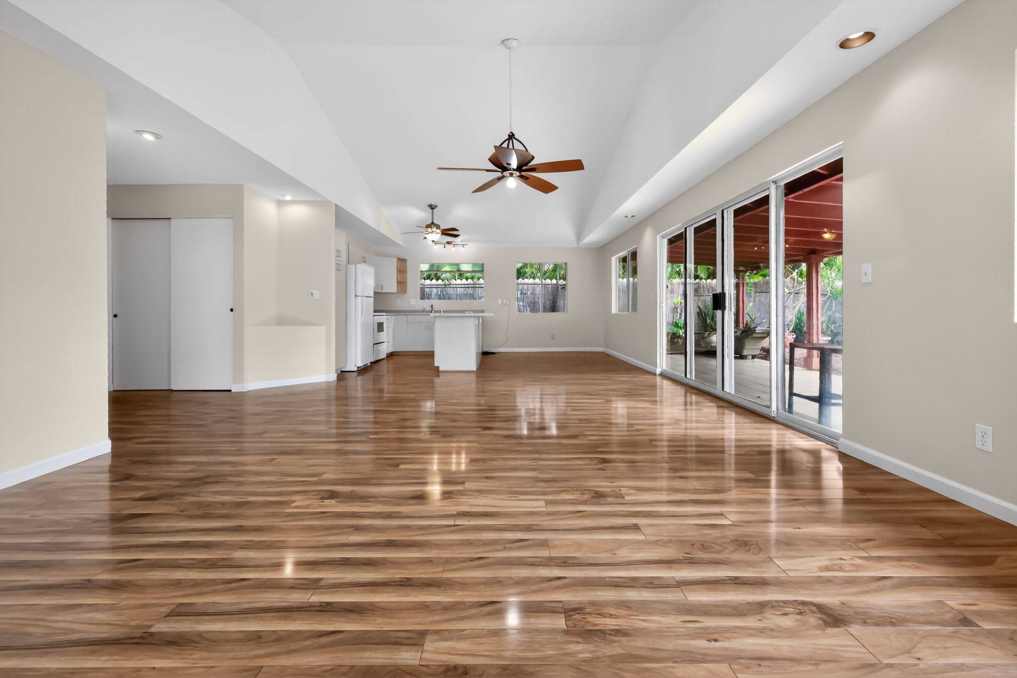886 MAHEALANI ST, Kihei, HI 96753