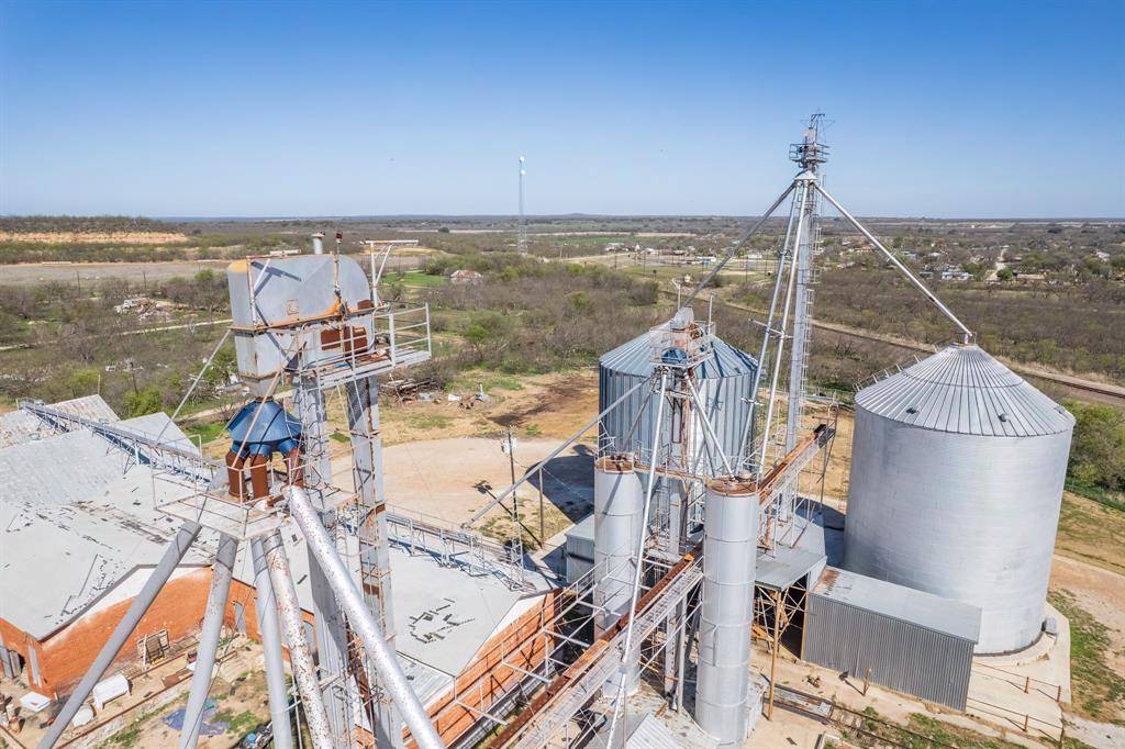 716 Brush Street, Coleman, TX 76834