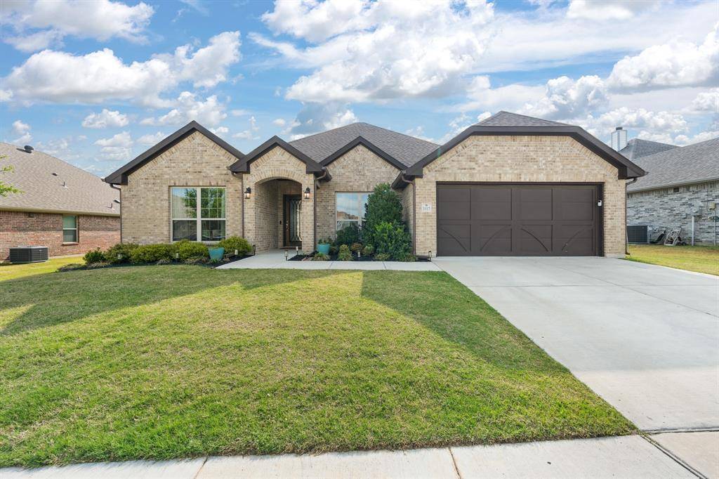 3117 Arbor View Drive, Burleson, TX 76028