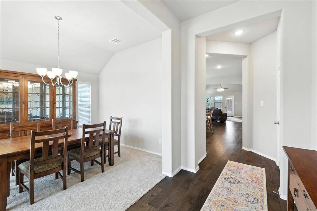 221 Gardenia Drive, Azle, TX 76020