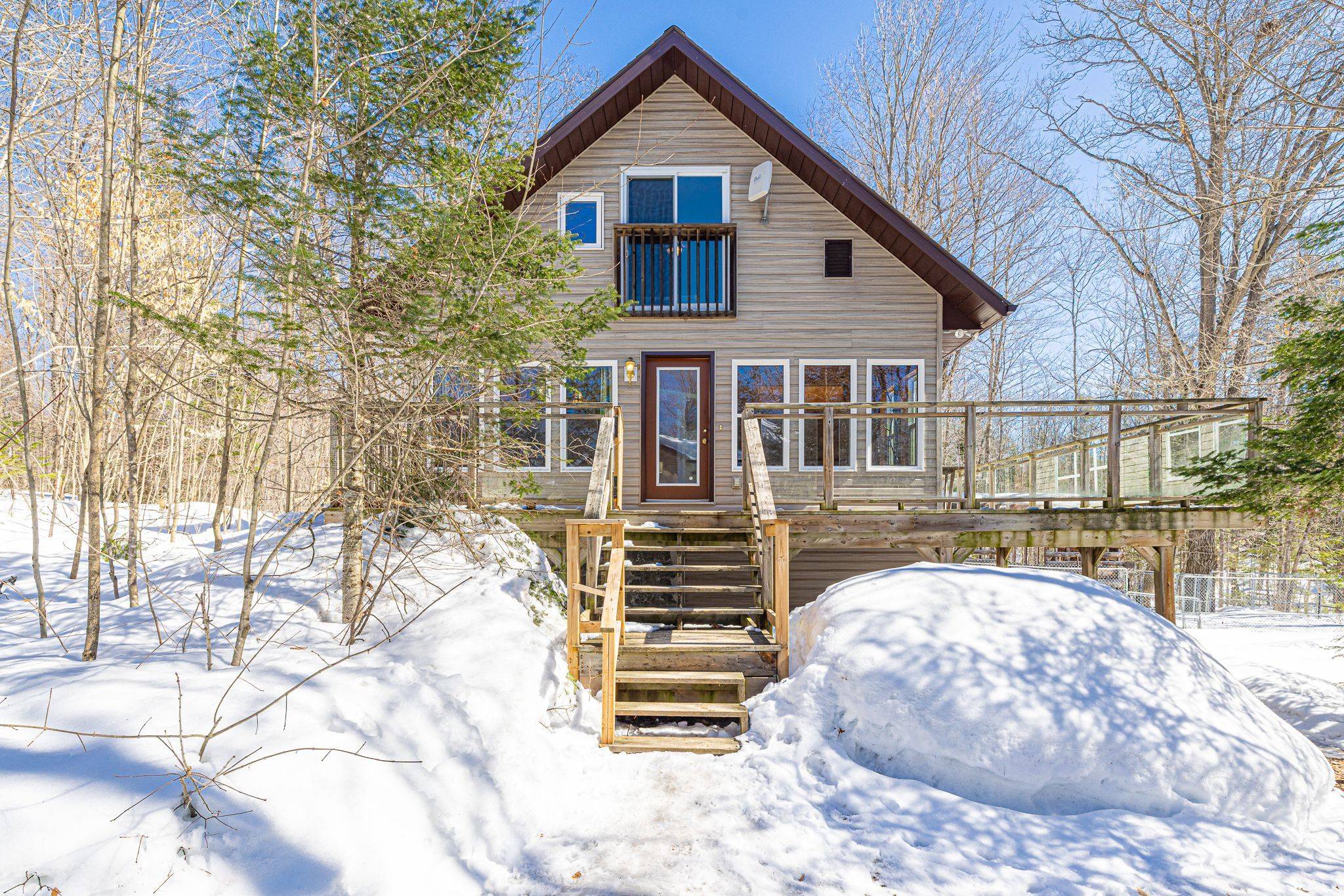 98 Black RD, Seguin, ON P2A 2W8