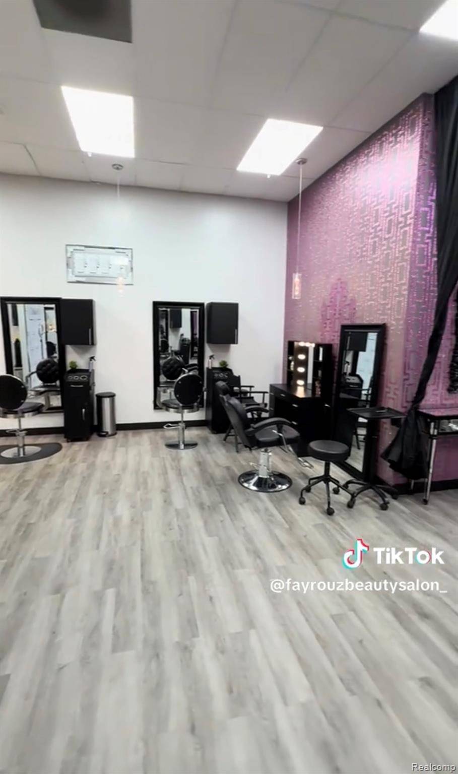 15010 W Warren, Dearborn, MI 48126