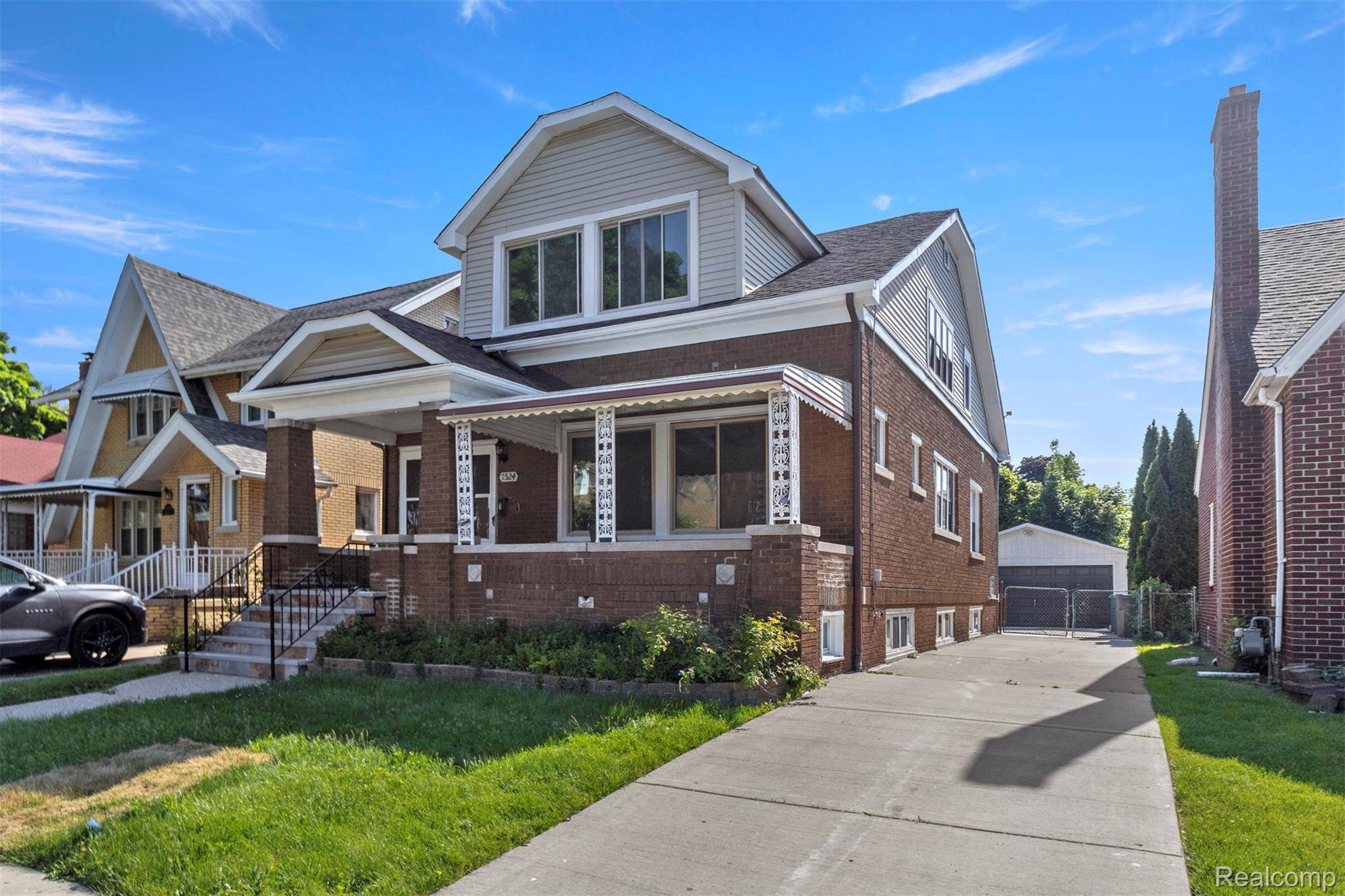 7524 Hartwell ST, Dearborn, MI 48126