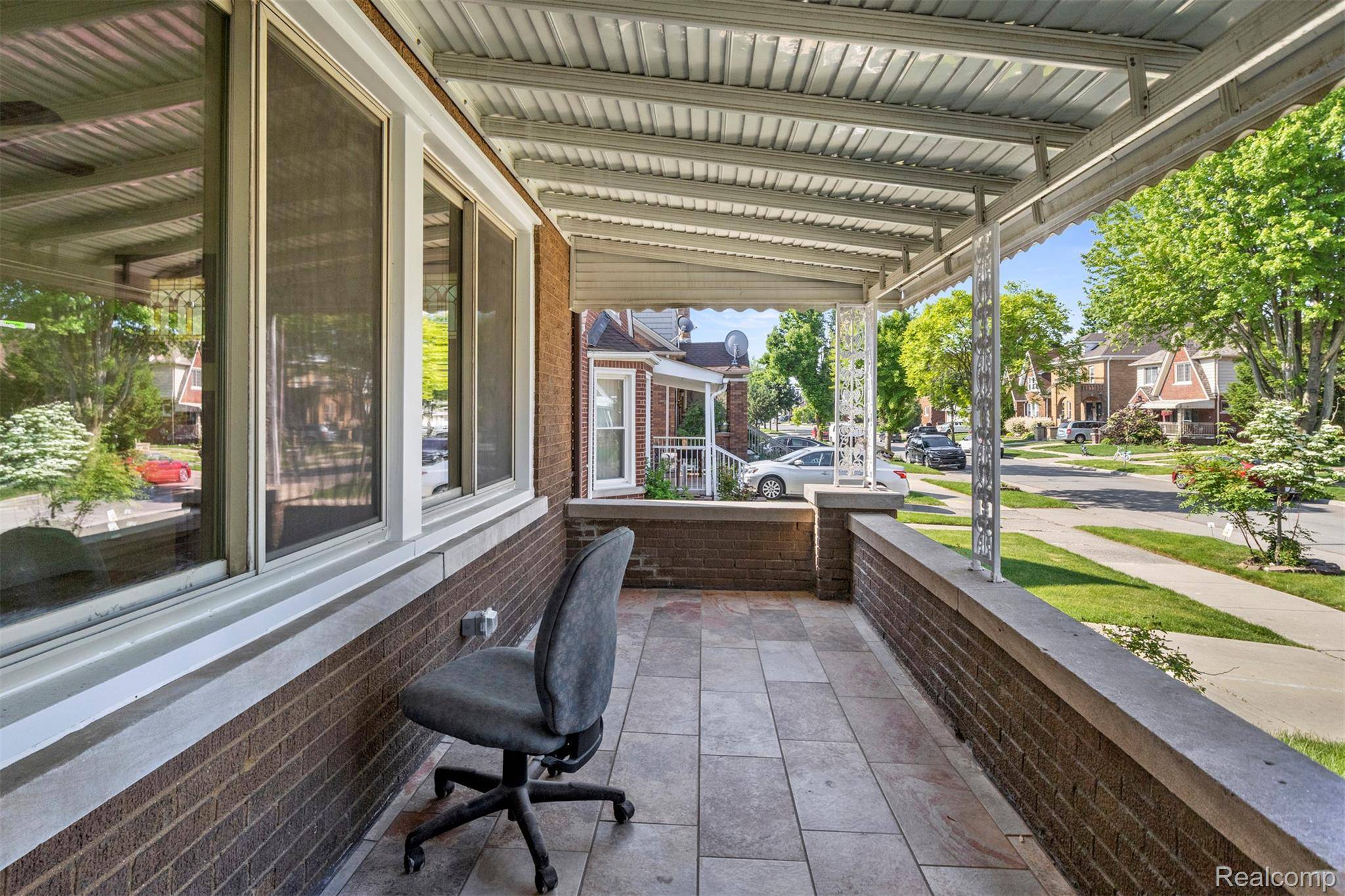 7524 Hartwell ST, Dearborn, MI 48126