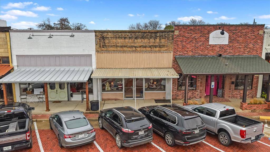 104 Mckinney Street, Farmersville, TX 75442