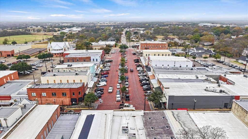 104 Mckinney Street, Farmersville, TX 75442