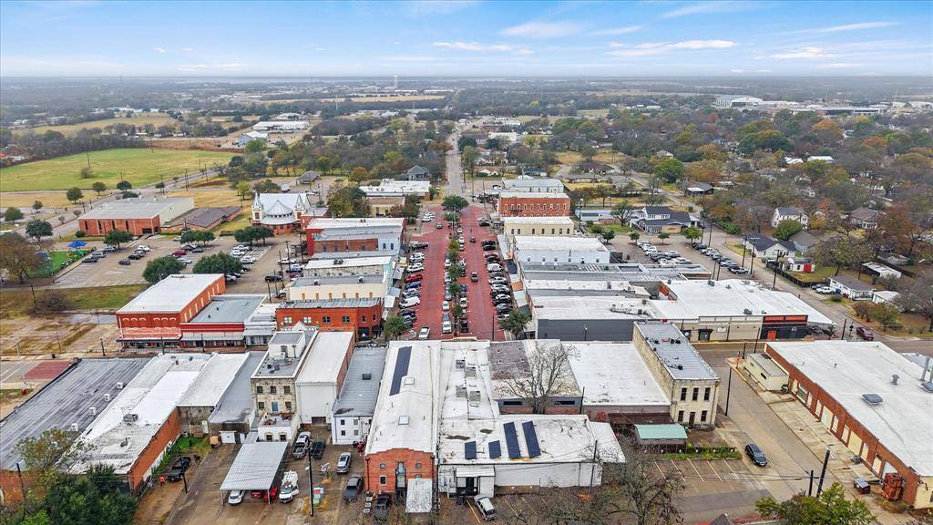 104 Mckinney Street, Farmersville, TX 75442