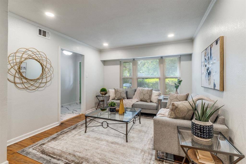 2417 San Paula Avenue, Dallas, TX 75228