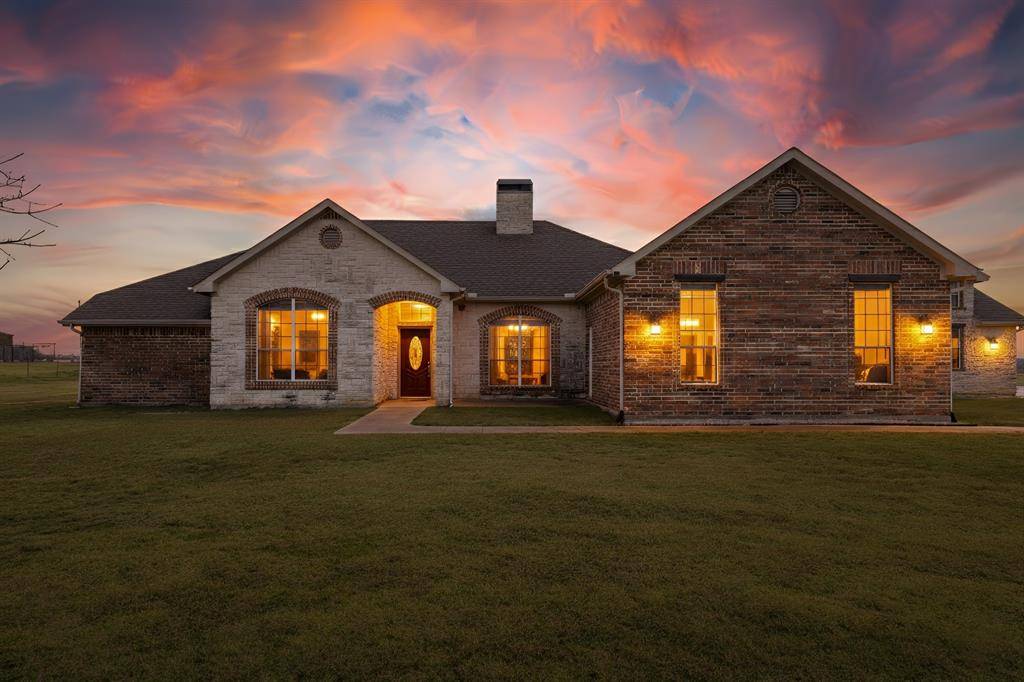576 Welch School Road, Collinsville, TX 76233