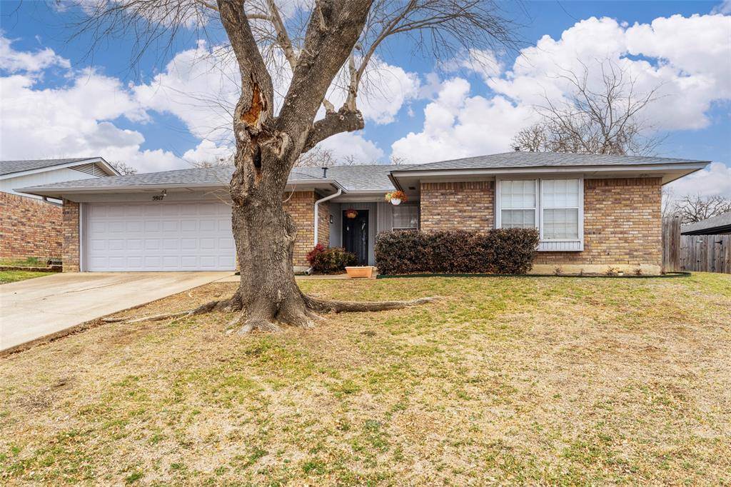 5917 Pleasant Hill Drive, Arlington, TX 76016