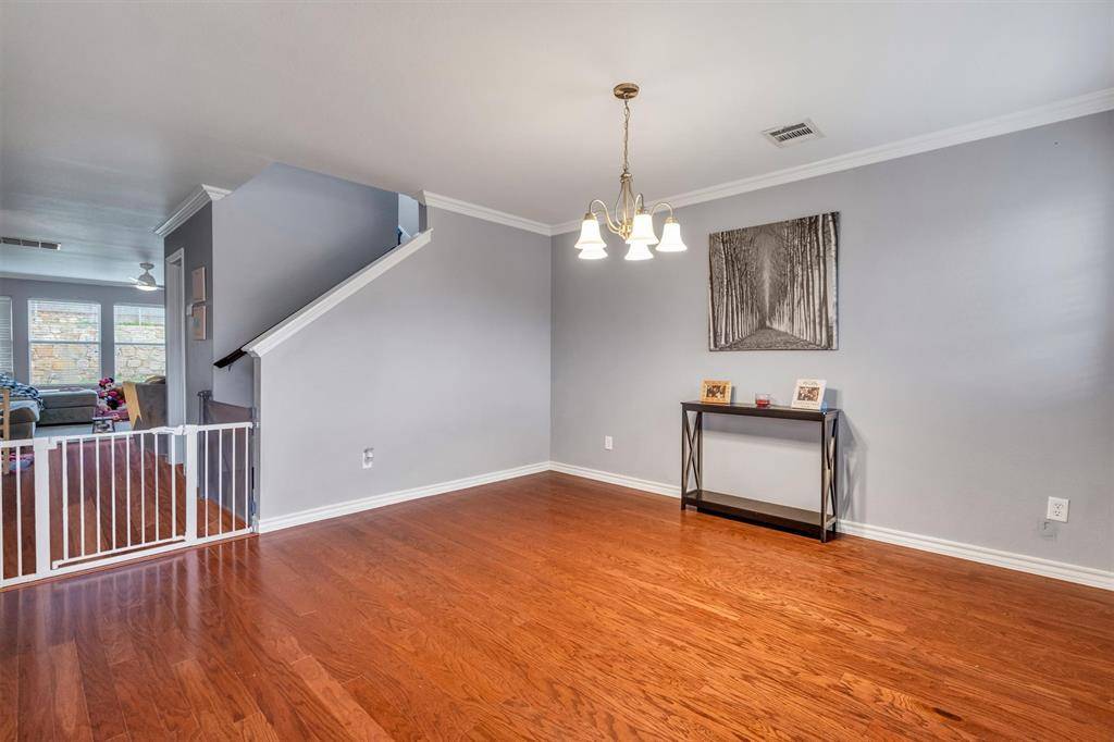 6920 Clark Vista Drive, Dallas, TX 75236