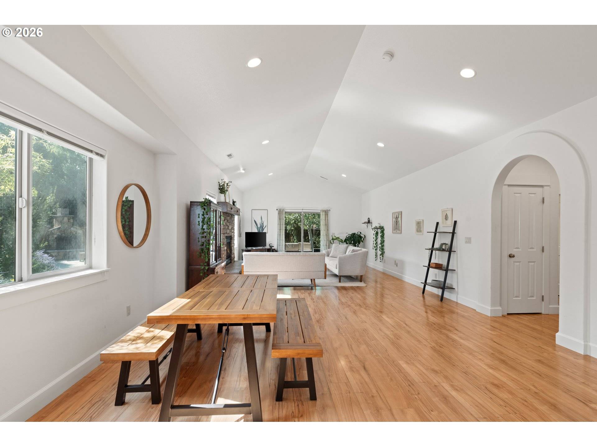 21302 NE BROOKLYN CT, Bend, OR 97701