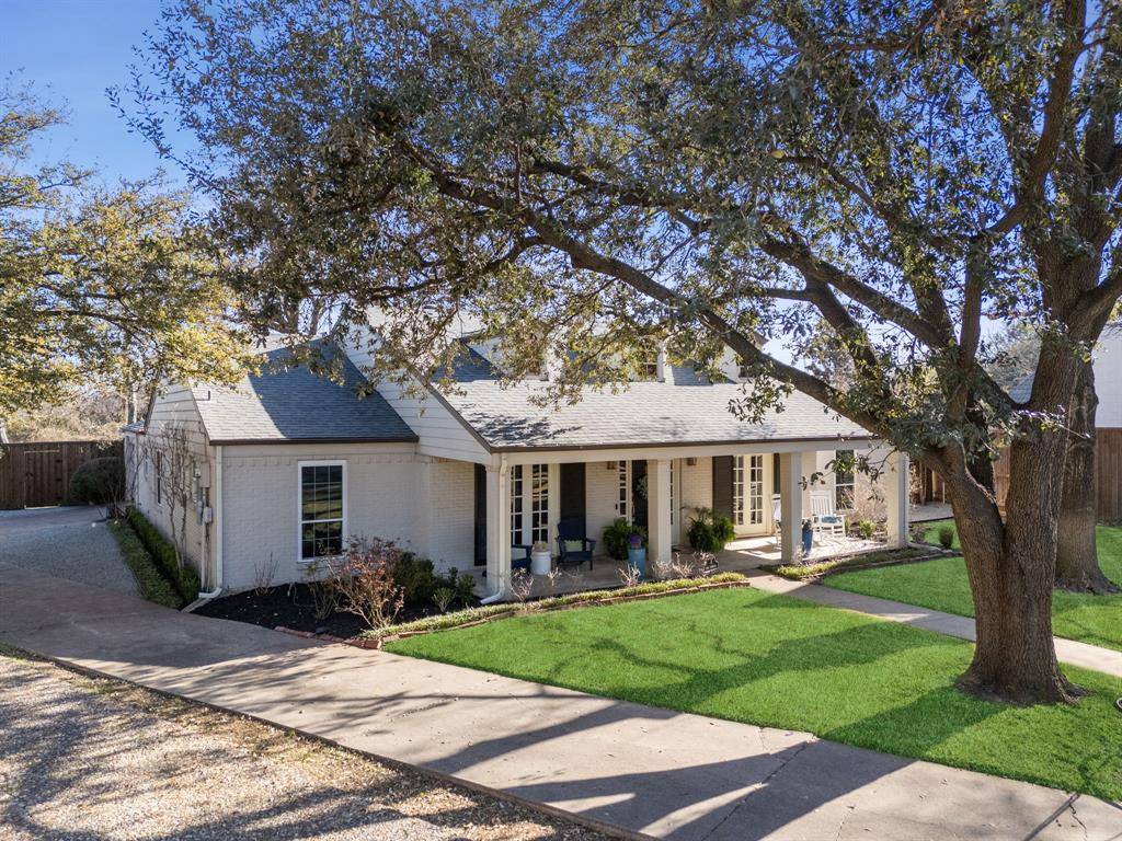 9078 Fairglen Drive, Dallas, TX 75231