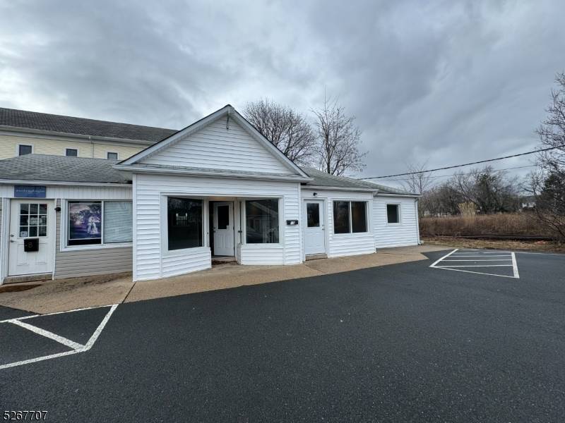 117 Broad St SUITES 9-10, Flemington Boro, NJ 08822