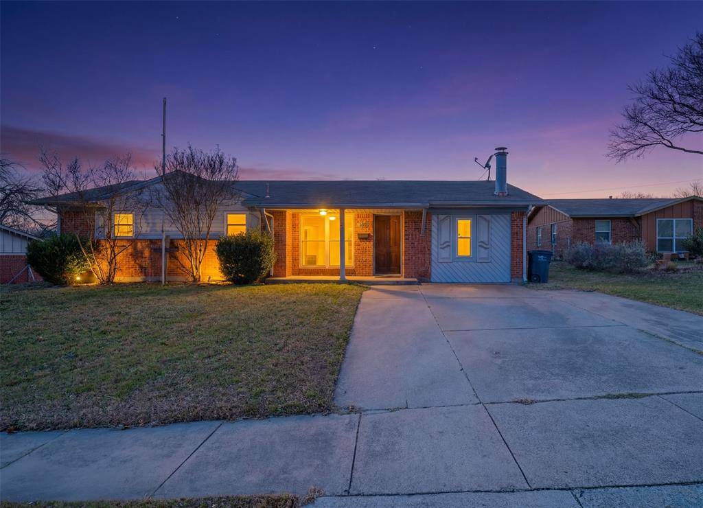 4907 Camille Court, Fort Worth, TX 76135