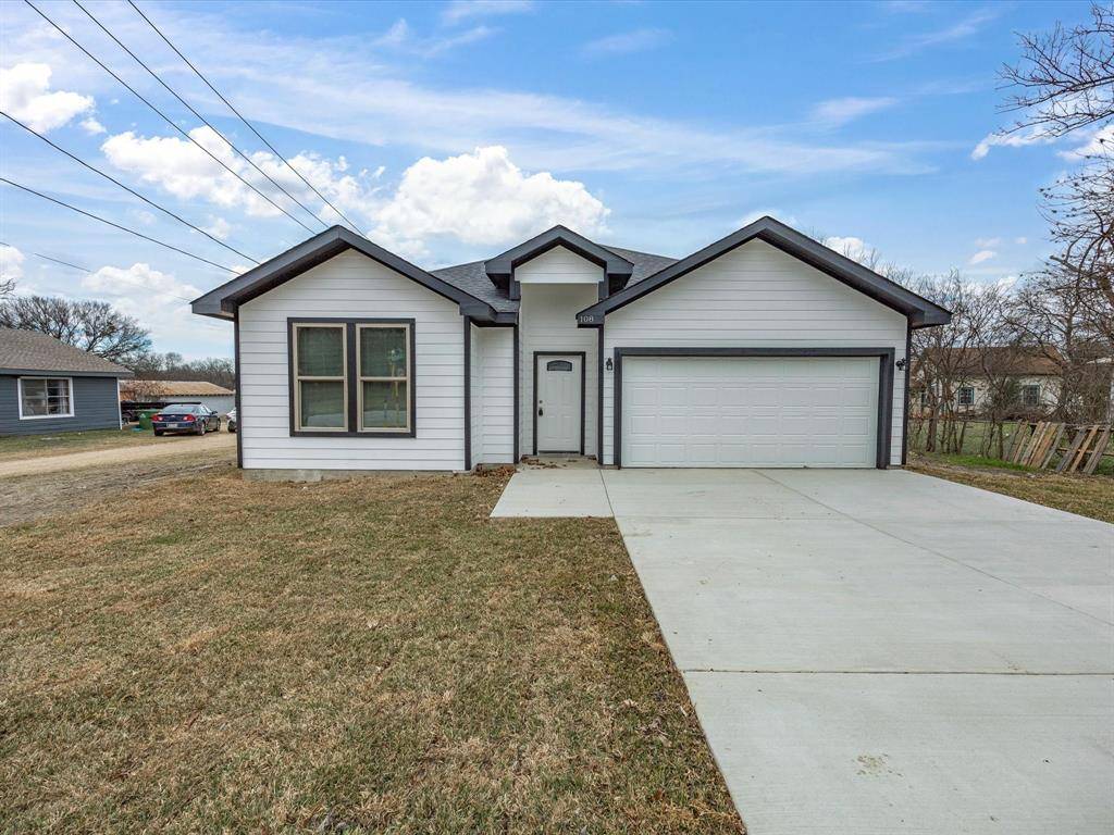 108 N Couch Street, Italy, TX 76651