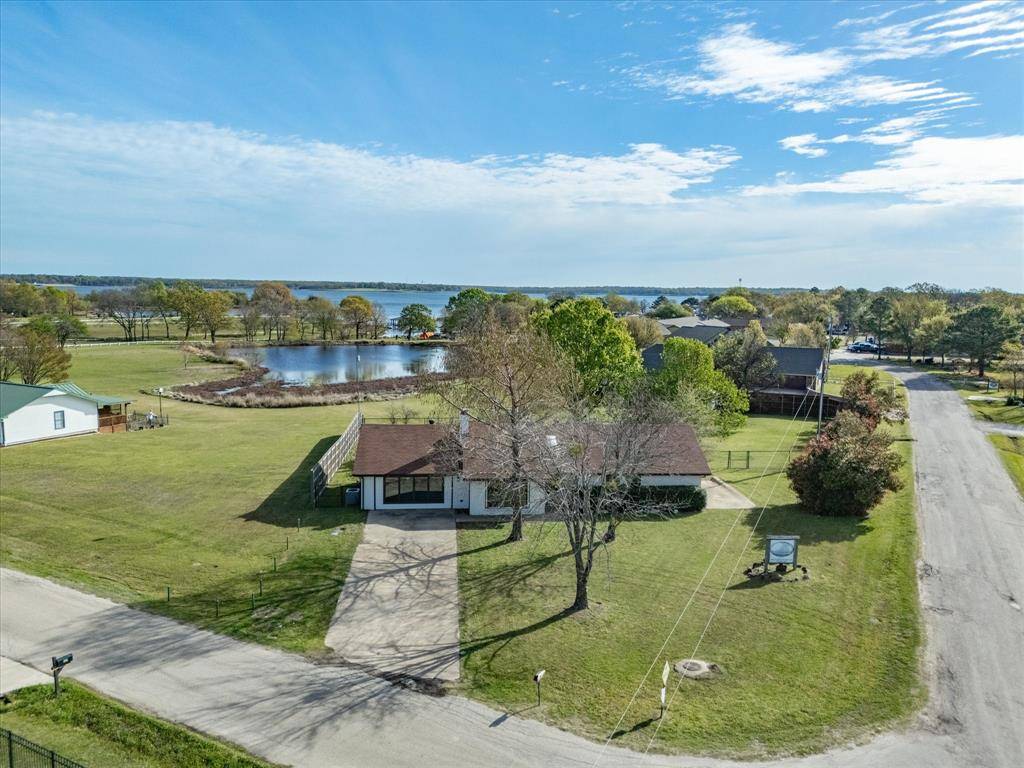 116 County Road 1559, Alba, TX 75410