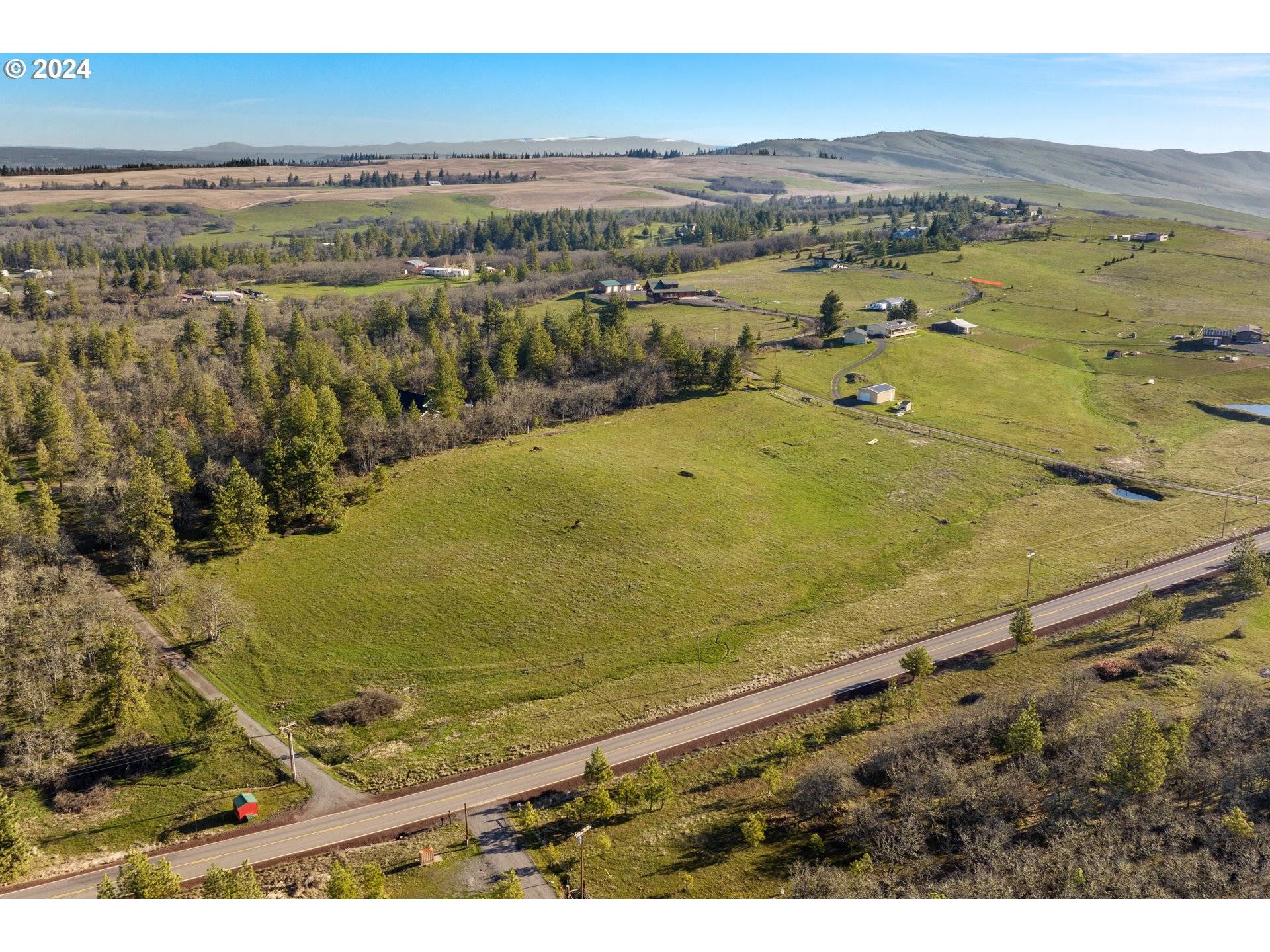 Sevenmile Hill RD, Mosier, OR 97040
