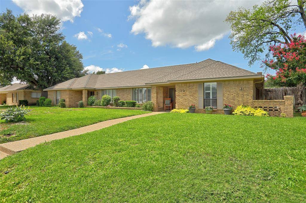 435 Tiffany Trail, Richardson, TX 75081