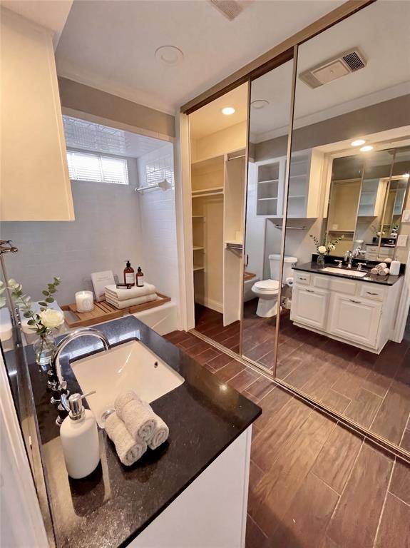 6228 Winton Street, Dallas, TX 75214