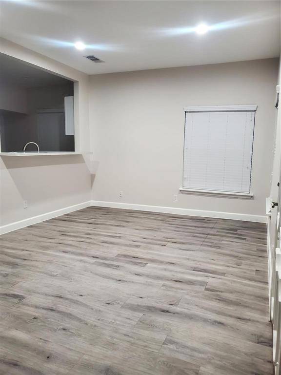 1017 E Humbolt Street, Fort Worth, TX 76104