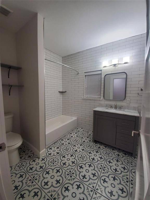 1017 E Humbolt Street, Fort Worth, TX 76104